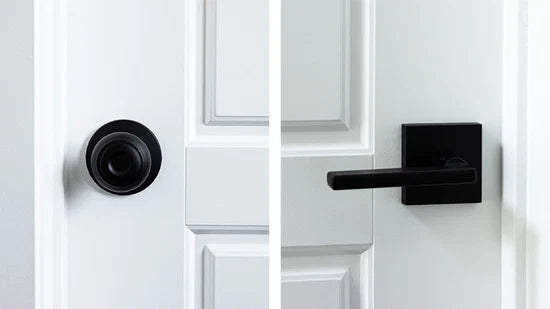 Works with knobs and lever handles